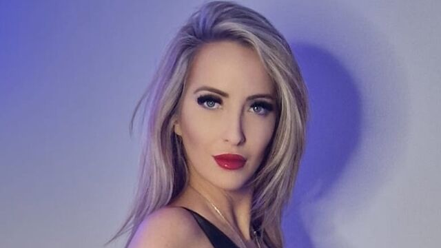 Mistress Courtney-image
