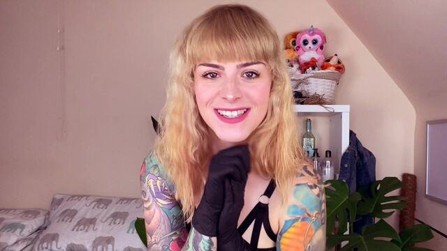 Molly Darling-image