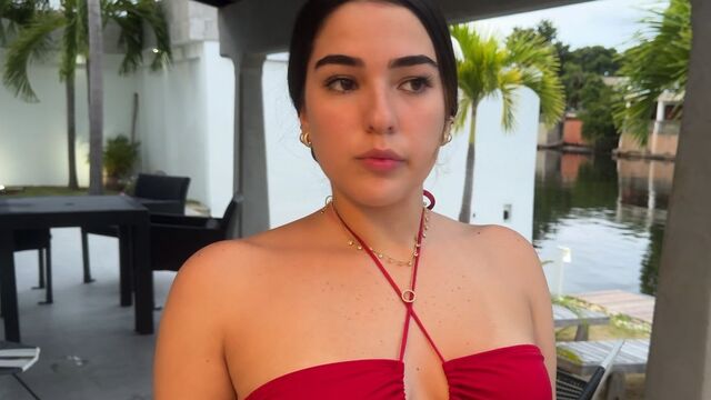 Giantess Gabriela-image