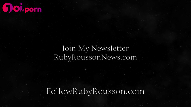 Addicted to shiny lips and plunging cleavage with goddess Ruby - Ruby Rousson