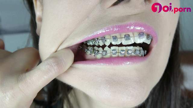 Sexy brunette shows off her braces and makes a guy cum in her mouth - Top Quality