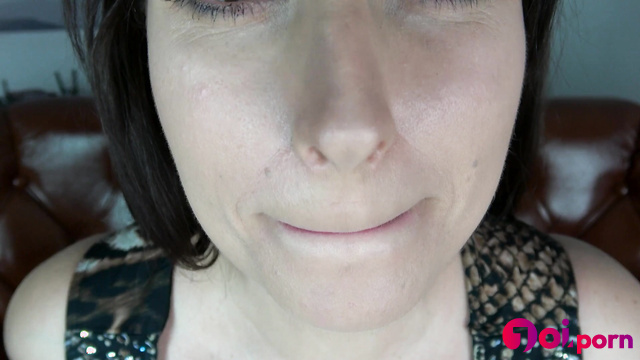 Sexy brunette shows off her braces and makes a guy cum in her mouth - Top Quality