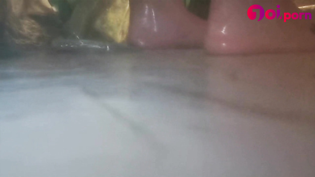 Italian giantess takes a shower, only her massive feet visible - Nicoletta Embassi