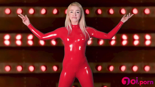 Sexy blonde masturbates and teases you - Mandy Marx