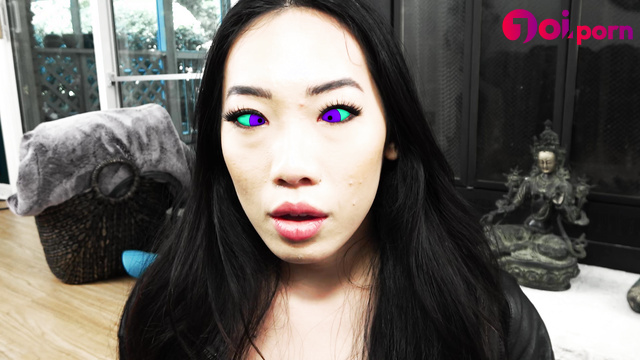 Huge snake devours fragile asian girl - Barbatus Fetish And Training Academ
