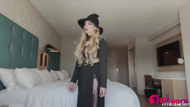Cute blonde under hypnosis obeys commands - FF Productions