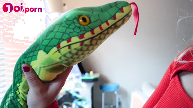 Sneaky snake hypnotized tattooed boy - Girls Gone Hypnotized