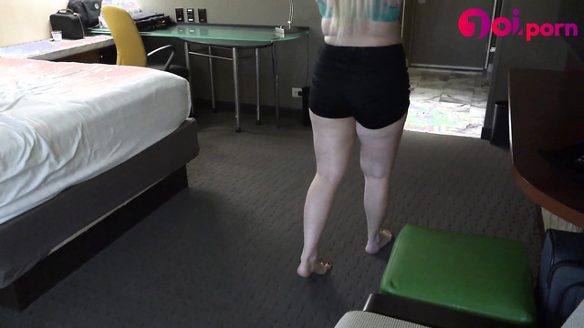Babe will be hypnotized and fucked - Girls Gone Hypnotized