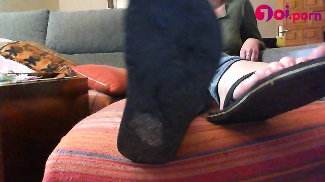 She'll smoke and you'll look at her bare foots - Spanish Hot Blondie