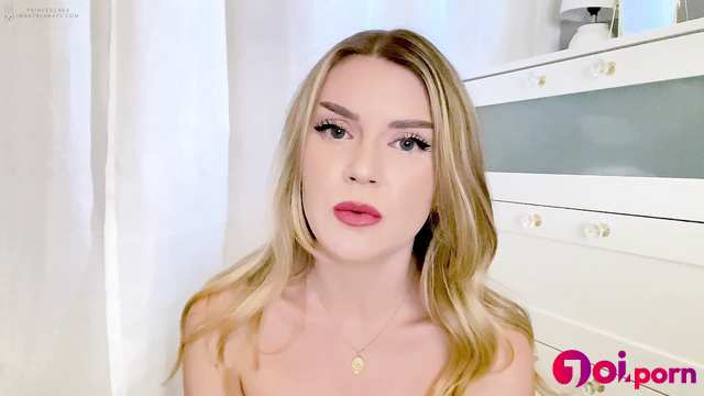 She stroking herself and gets wetter and wetter (asmr) - Rea Rays