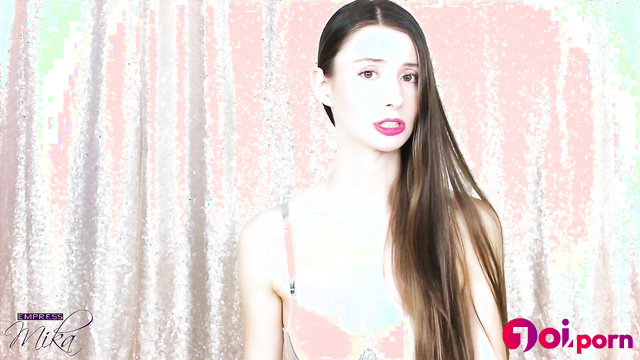Long-haired babe inside your mind - Empress Mika