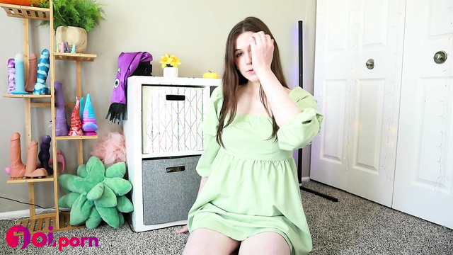 Stroke it to me, please - JOI solo - Madisyn Wood