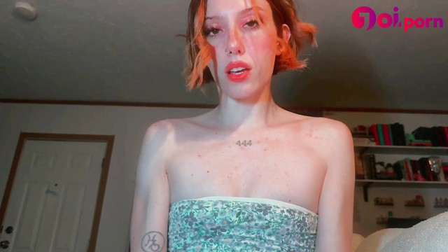 ASMR - you can enter her door and not only - Elle Marz