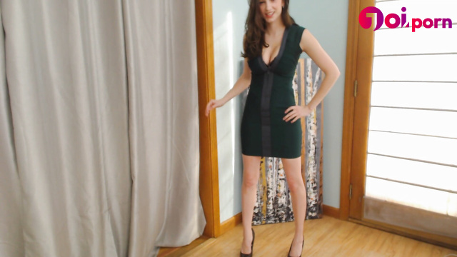 Be her good neighbour, please (gentle asmr) - Goddess Vikki
