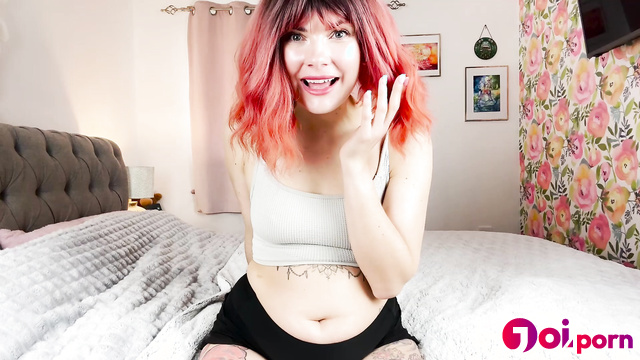 Her tiny trainer trapped in belly button (giantess fetish) - Yourhikerbabe