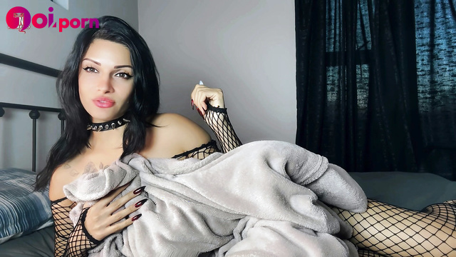 Lie down next to her, little cuckold - Goddess Jane Romeno