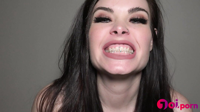Cute brunette mesmerize you with her sweet face - Jasmin Jai