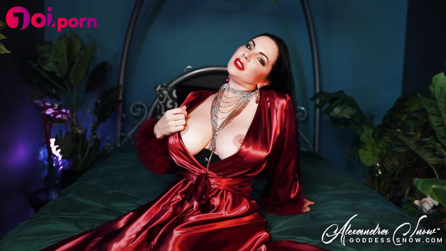 Revelations of a sexy milf, dirty talk JOI - Goddess Alexandra Snow