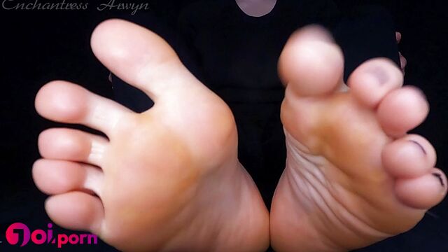 Her legs are your God loser (foot fetish joi) - Foot Magic