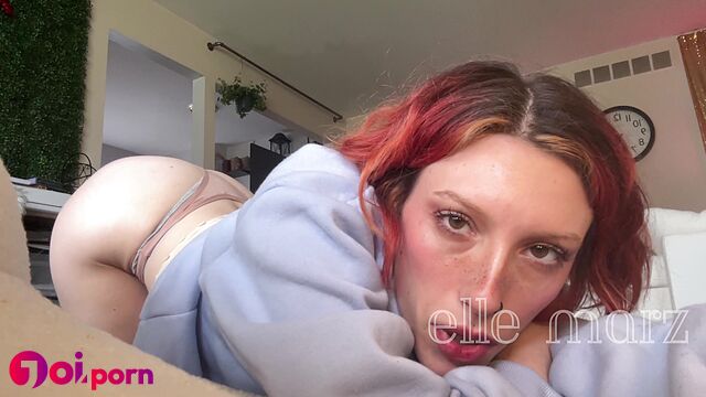 Her toes will be delivered straight to your mouth - Elle Marz