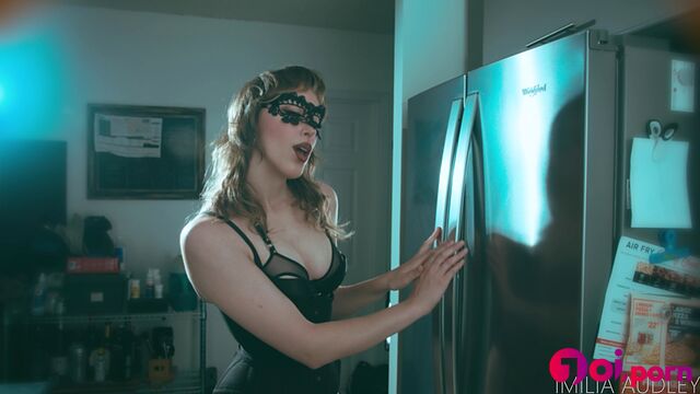 Stepmommy loves to fuck you, hot solo - Imilia Audley